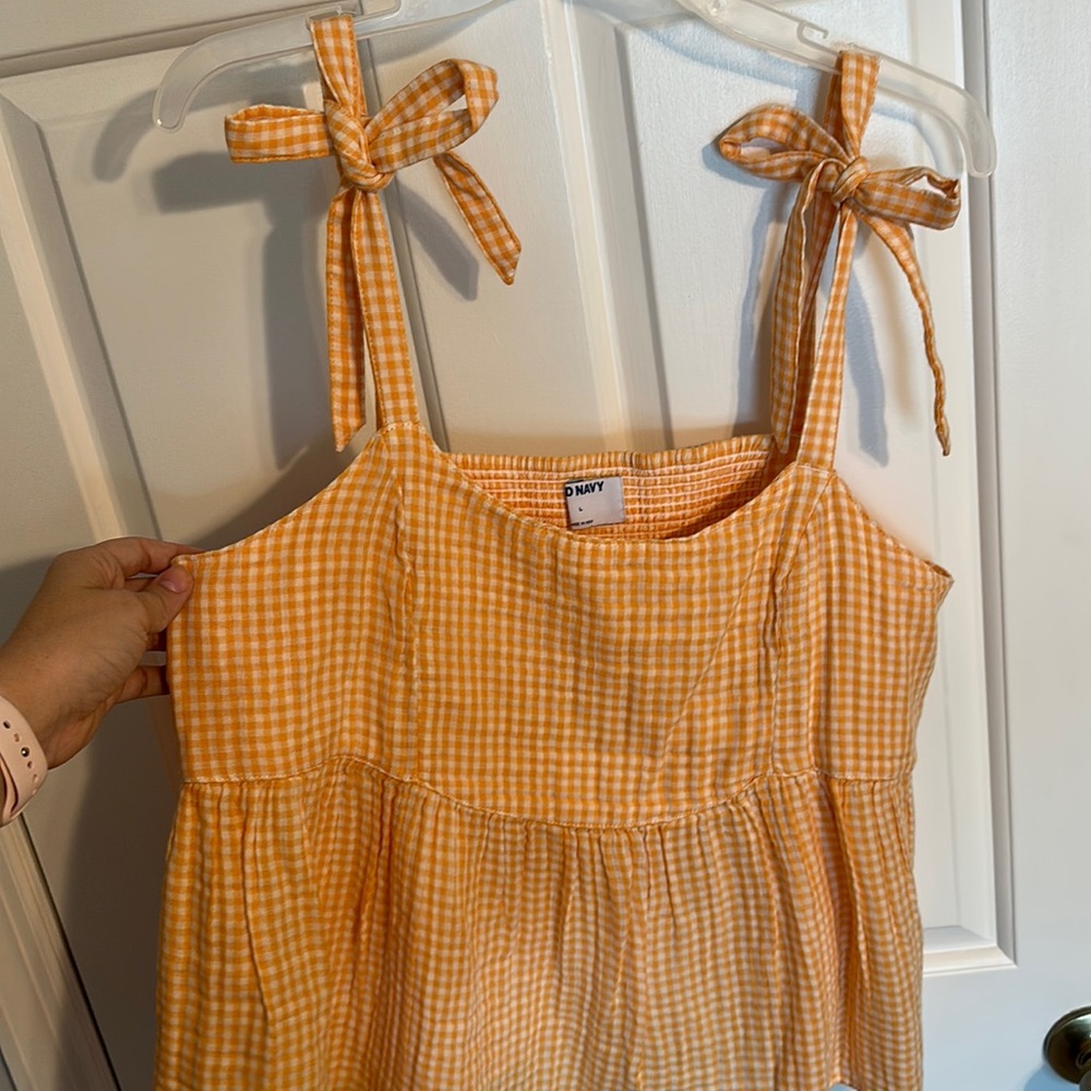 Baby doll tank with shoulder ties